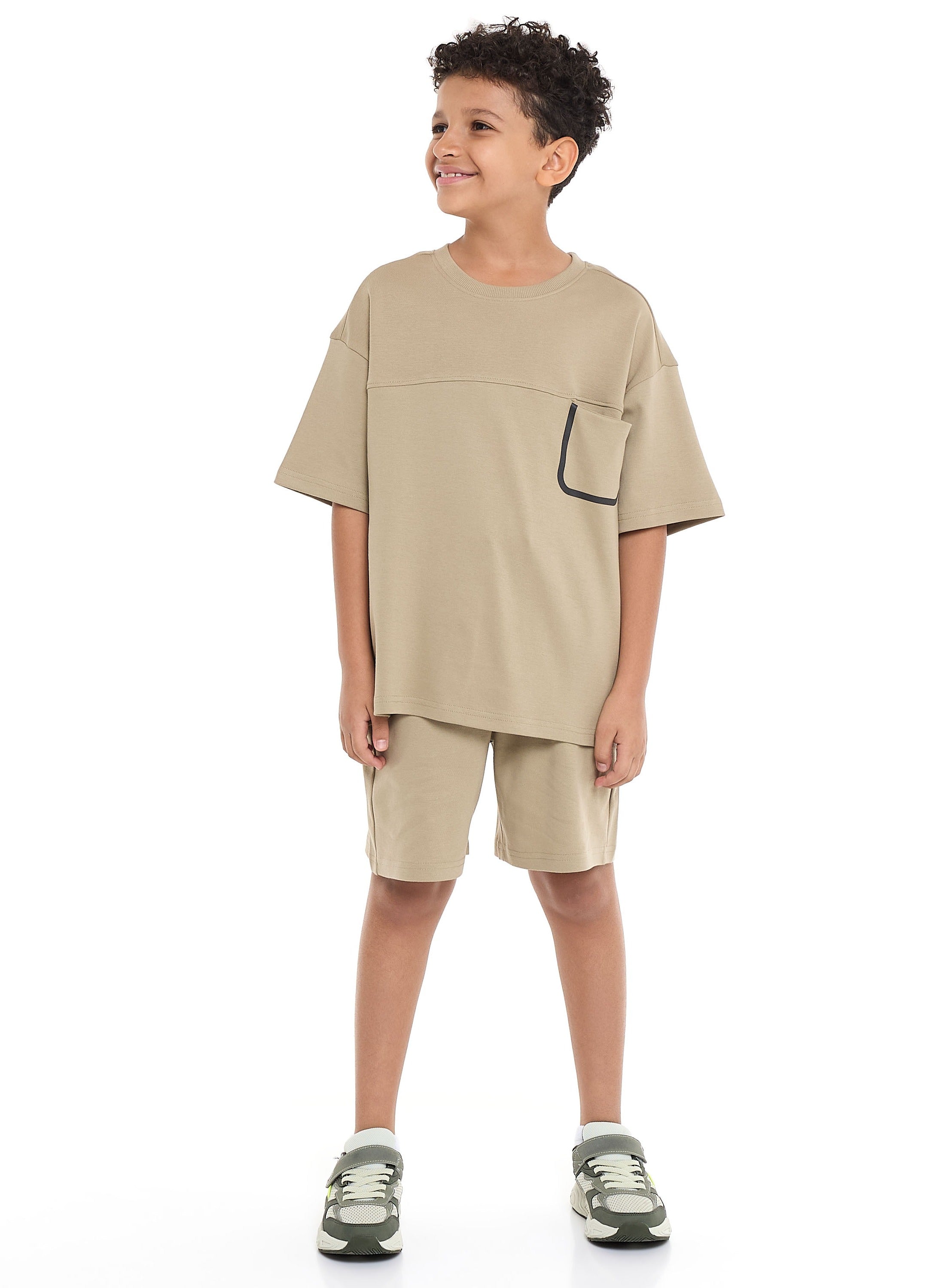 Oversized - Boys' Jacquard 2-Piece Set - T-Shirt And Matching Shorts With Pocket Detail