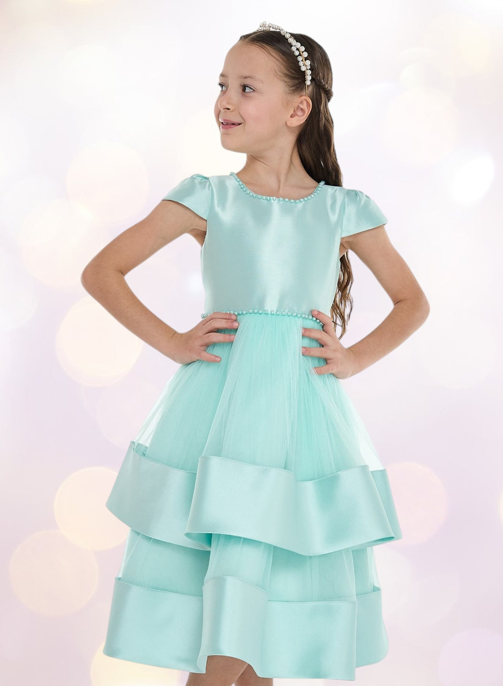 Chic Green Satin  Party Dress With Mesh & Decoration