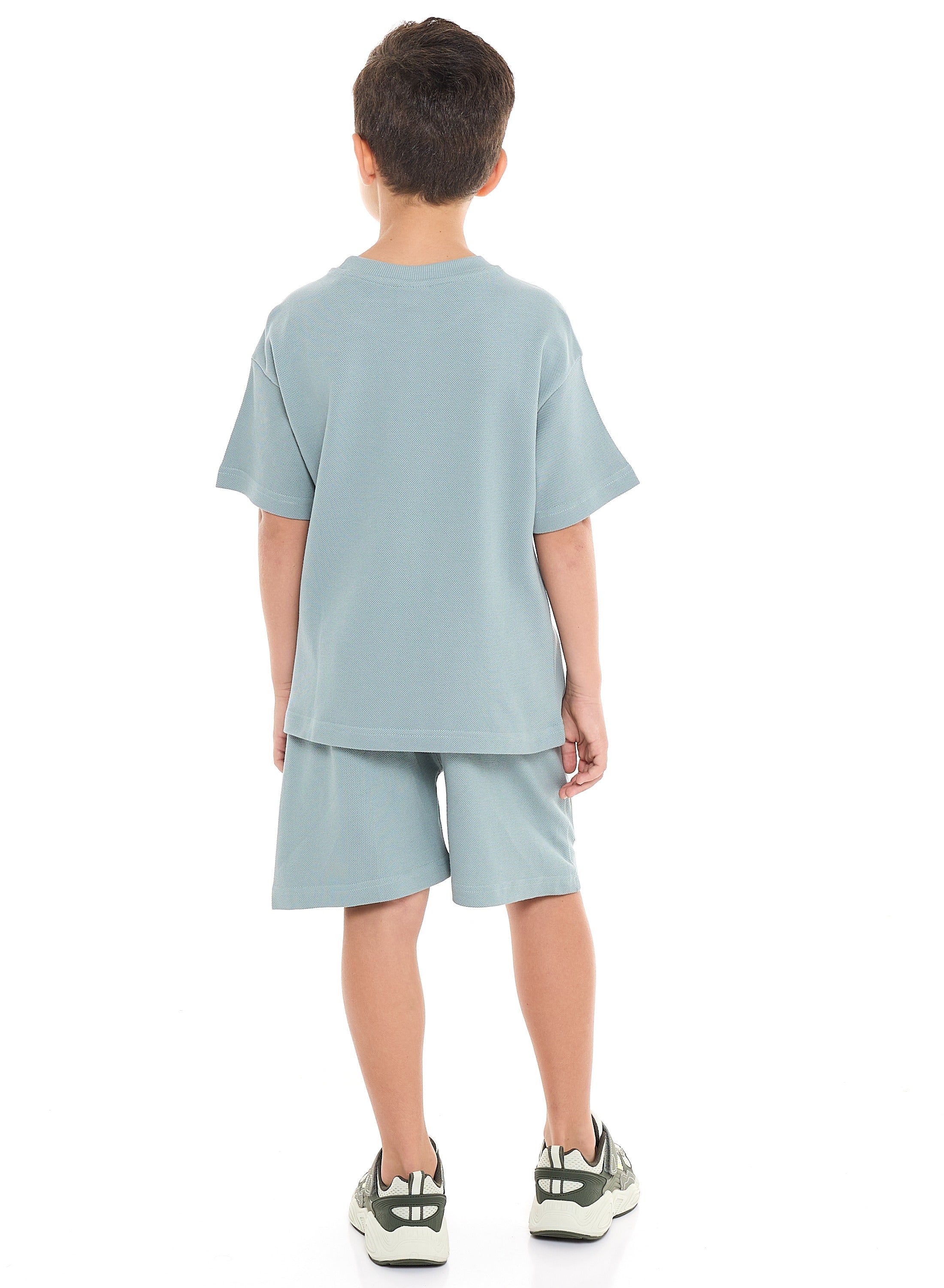 Oversized - Boys' Jacquard 2-Piece Set - T-Shirt With Badge Detail And Matching Shorts With Pockets