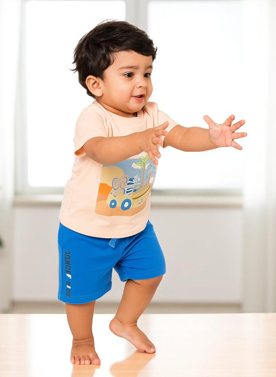 Victor and Jane Wild Safari 2pcs T-Shirt and Shorts Set, Jungle Animal Print