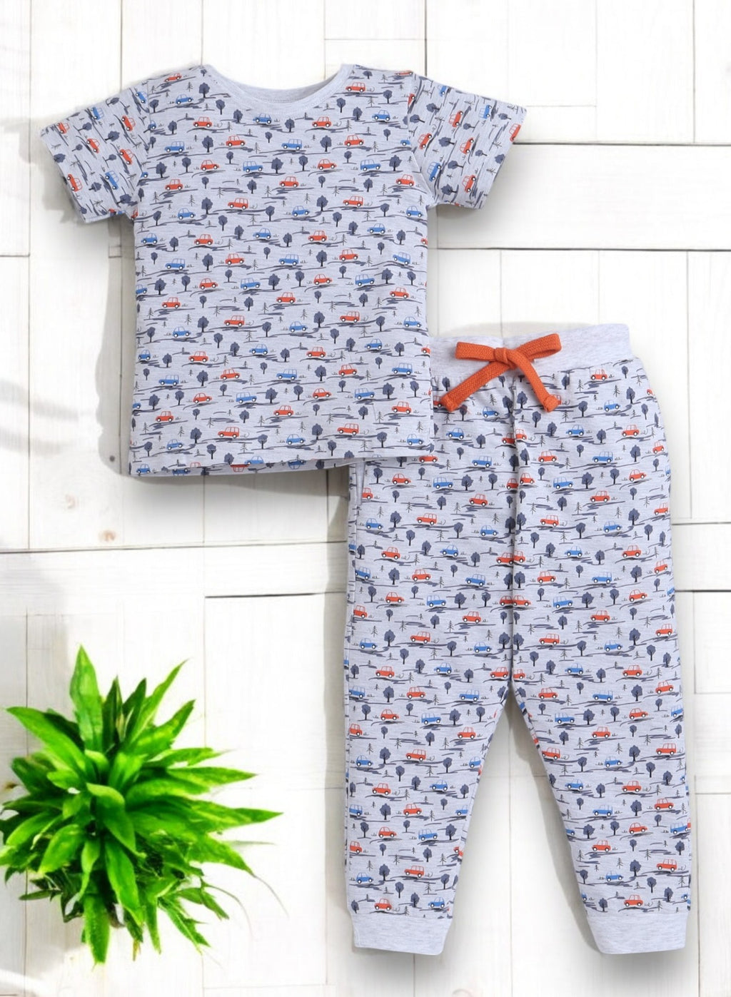 Victor And Jane - All-Over Printed T-Shirt And Pyjama Set