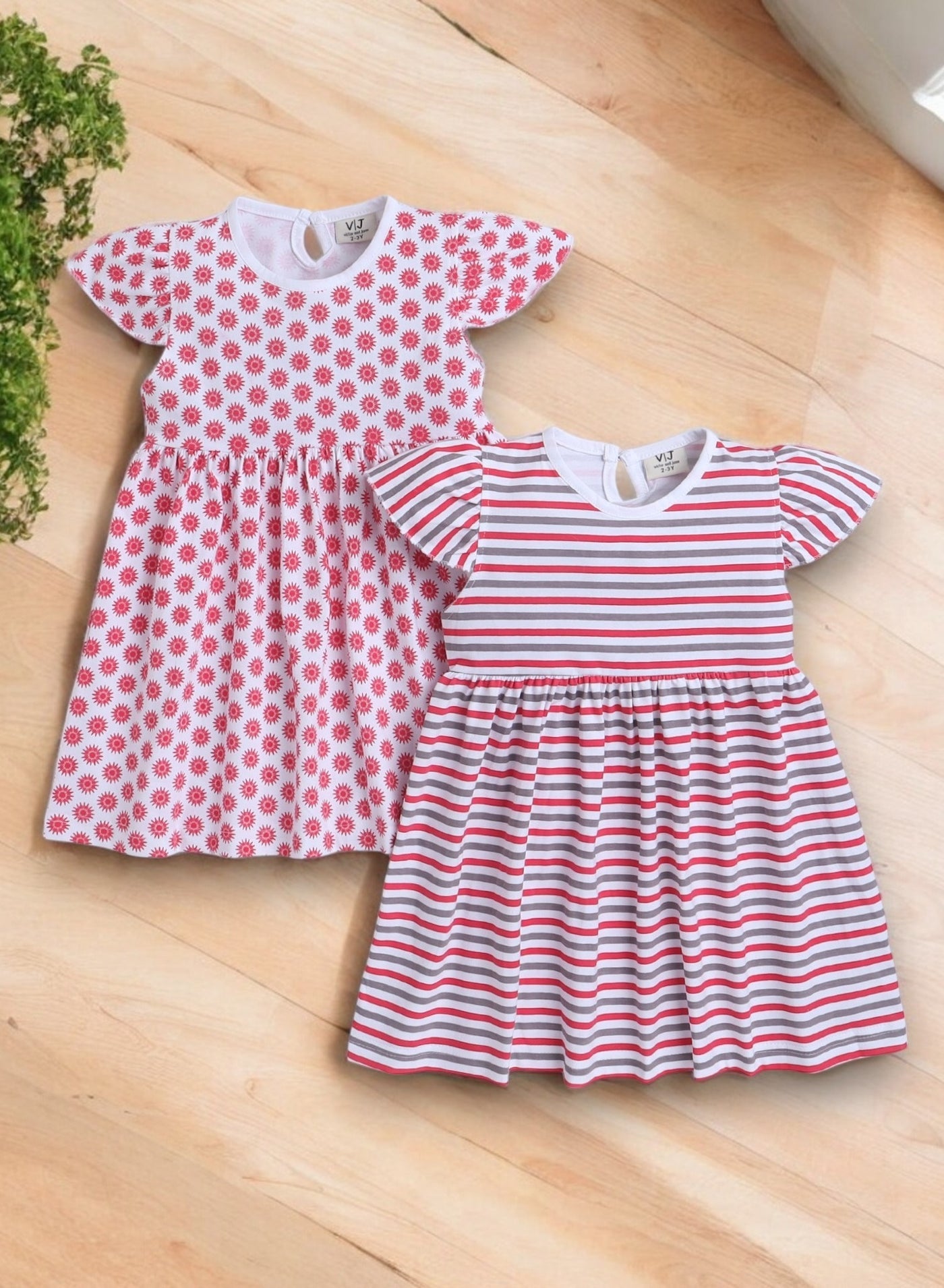 Victor And Jane - All-Over Printed Cap Sleeve - Dress (Pack Of 2)