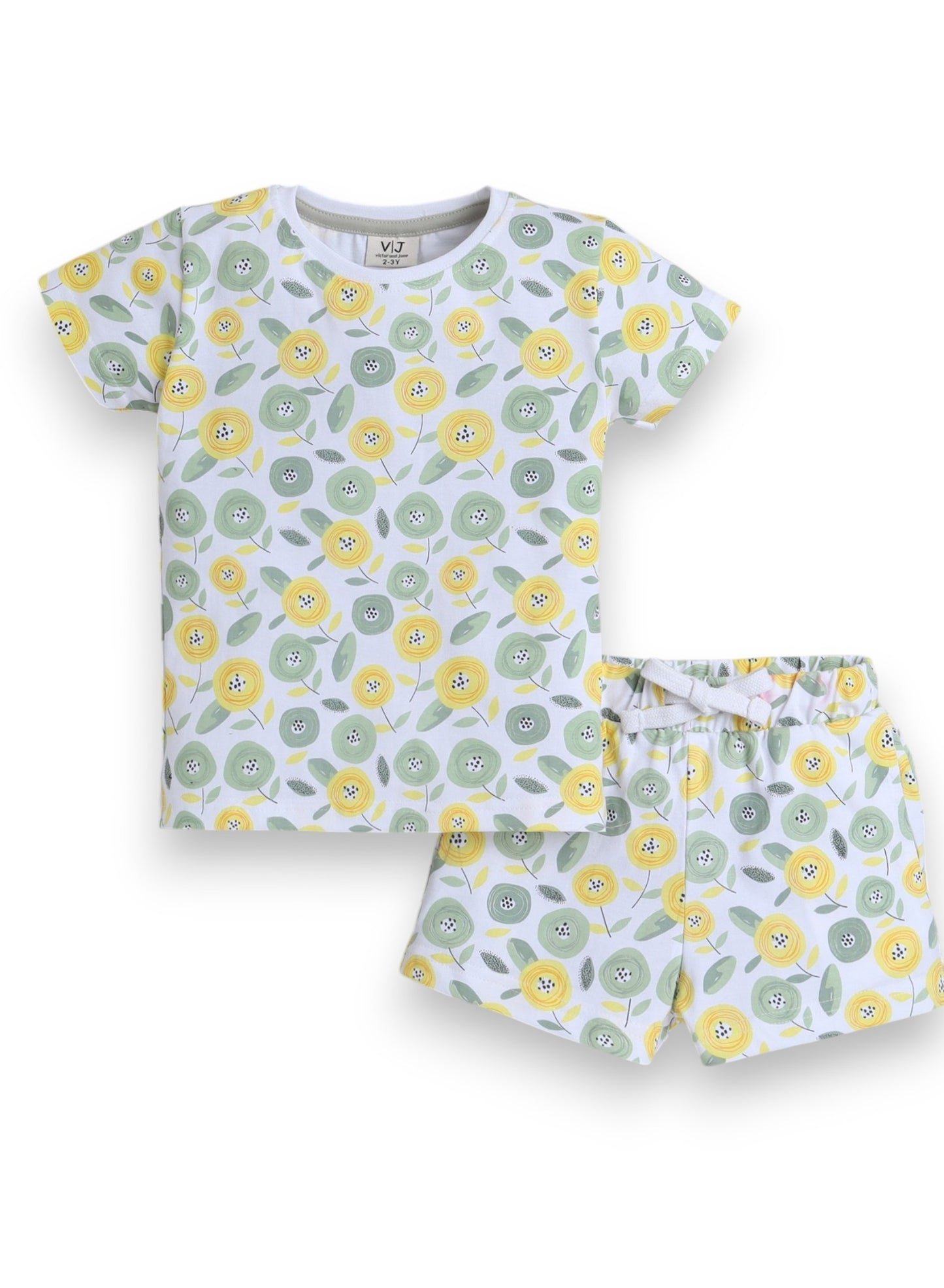Victor and Jane - All-Over Printed T-shirt and Shorts Pyjama Set
