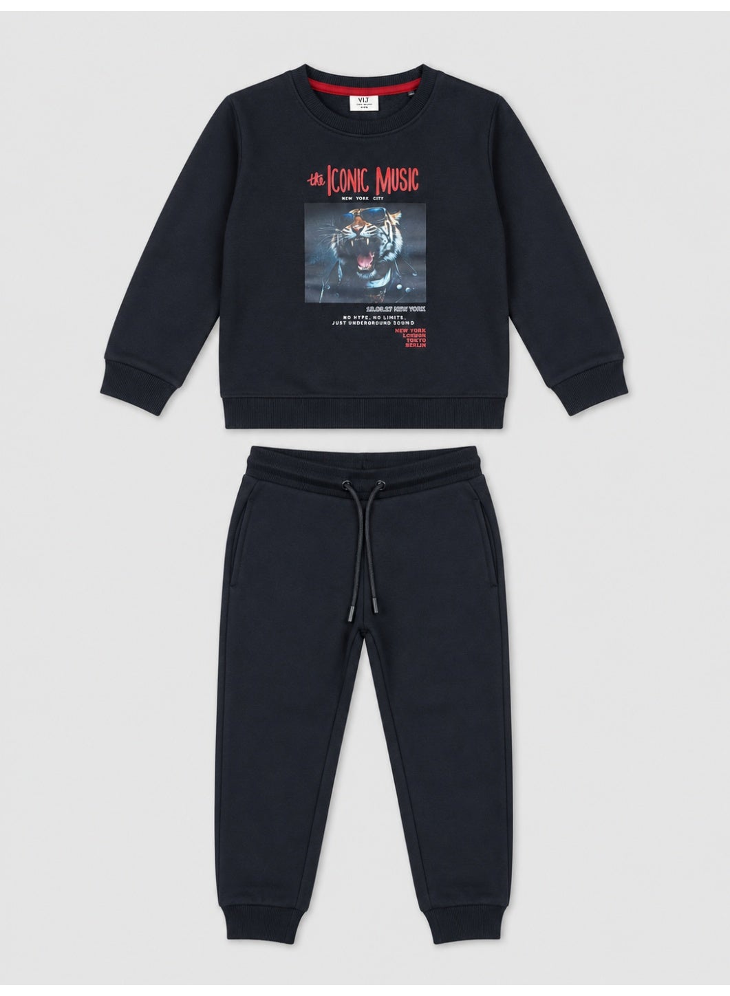 Boys’ Graphic Sweatshirt and Jogger Set