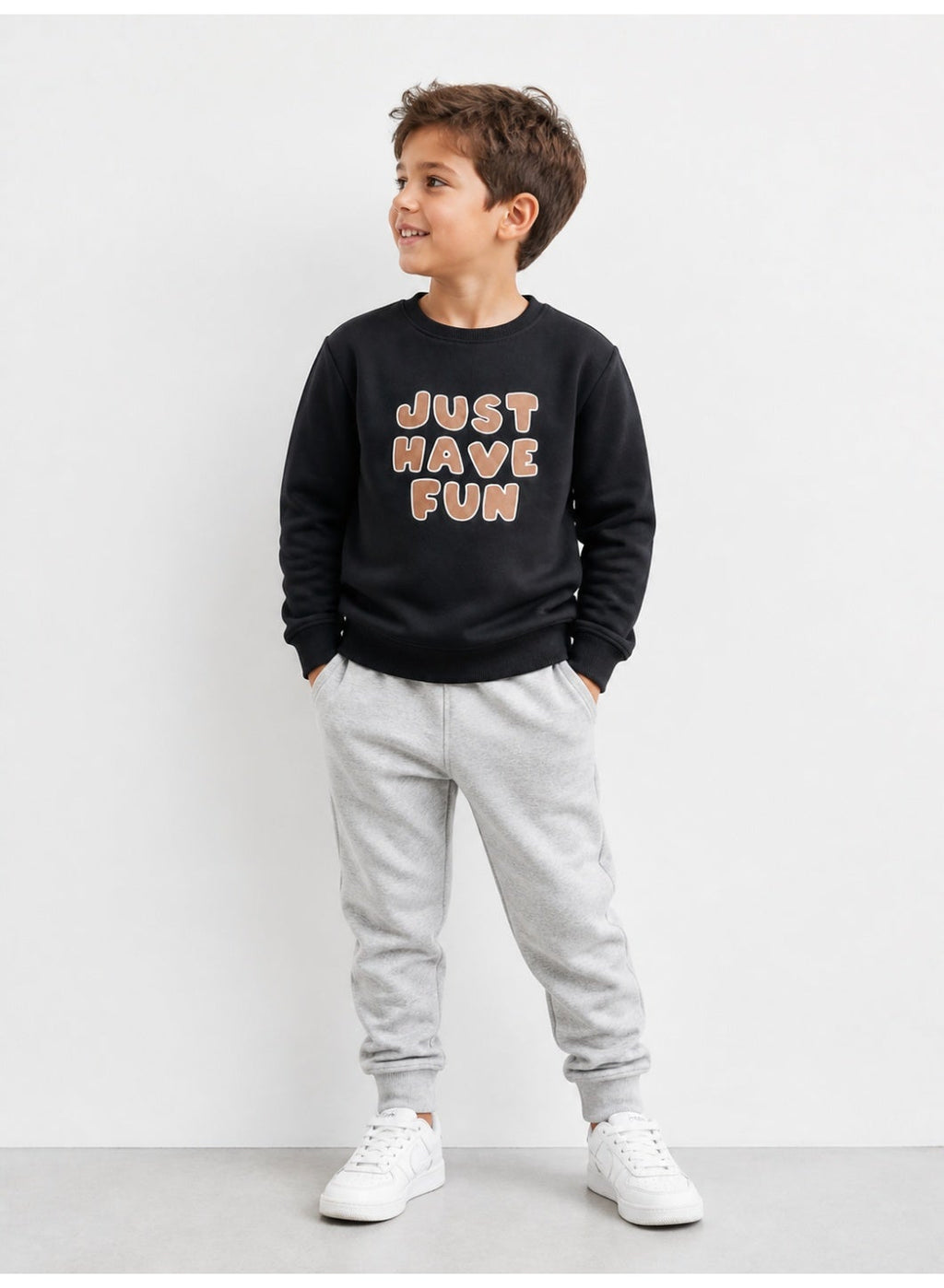 Boys’ Graphic Pullover