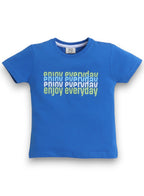 Victor And Jane - Printed T-Shirt And Stripes Shorts Pyjama Set