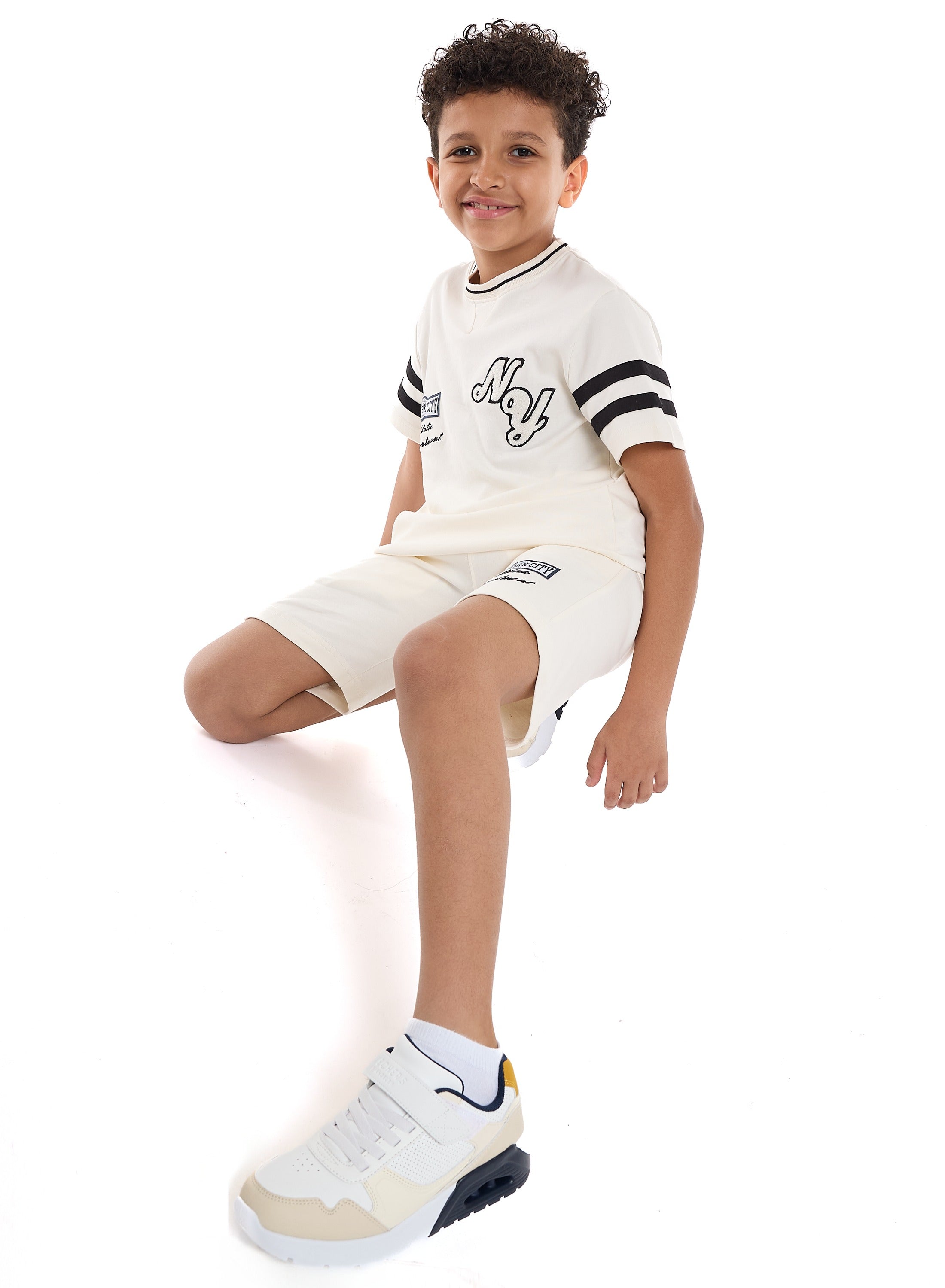Victor And Jane Sr Boys' La Aplique Embroidery Set - Beige