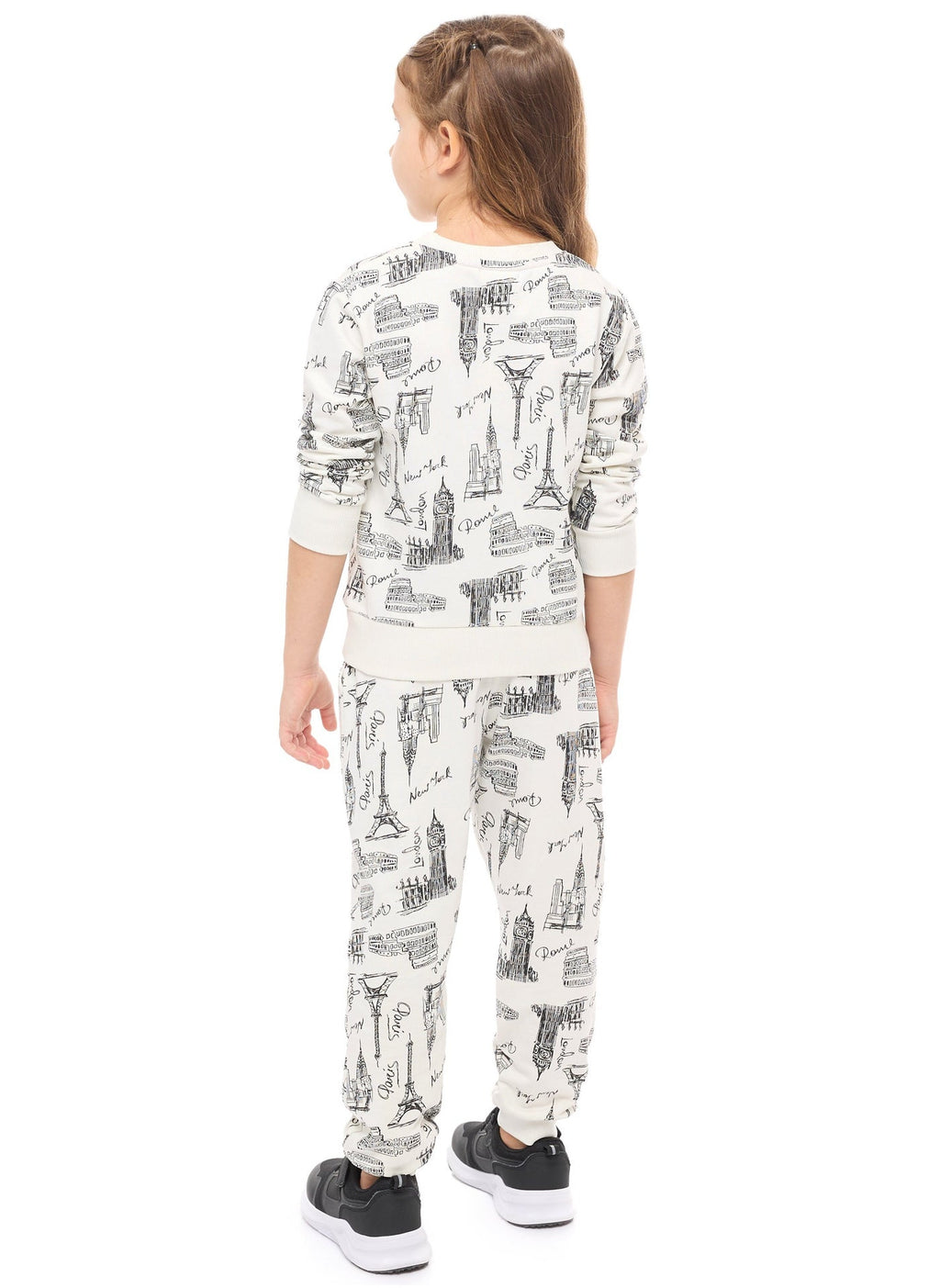 All Over Printed Jogger Set With Glitter Print (2-8Y)