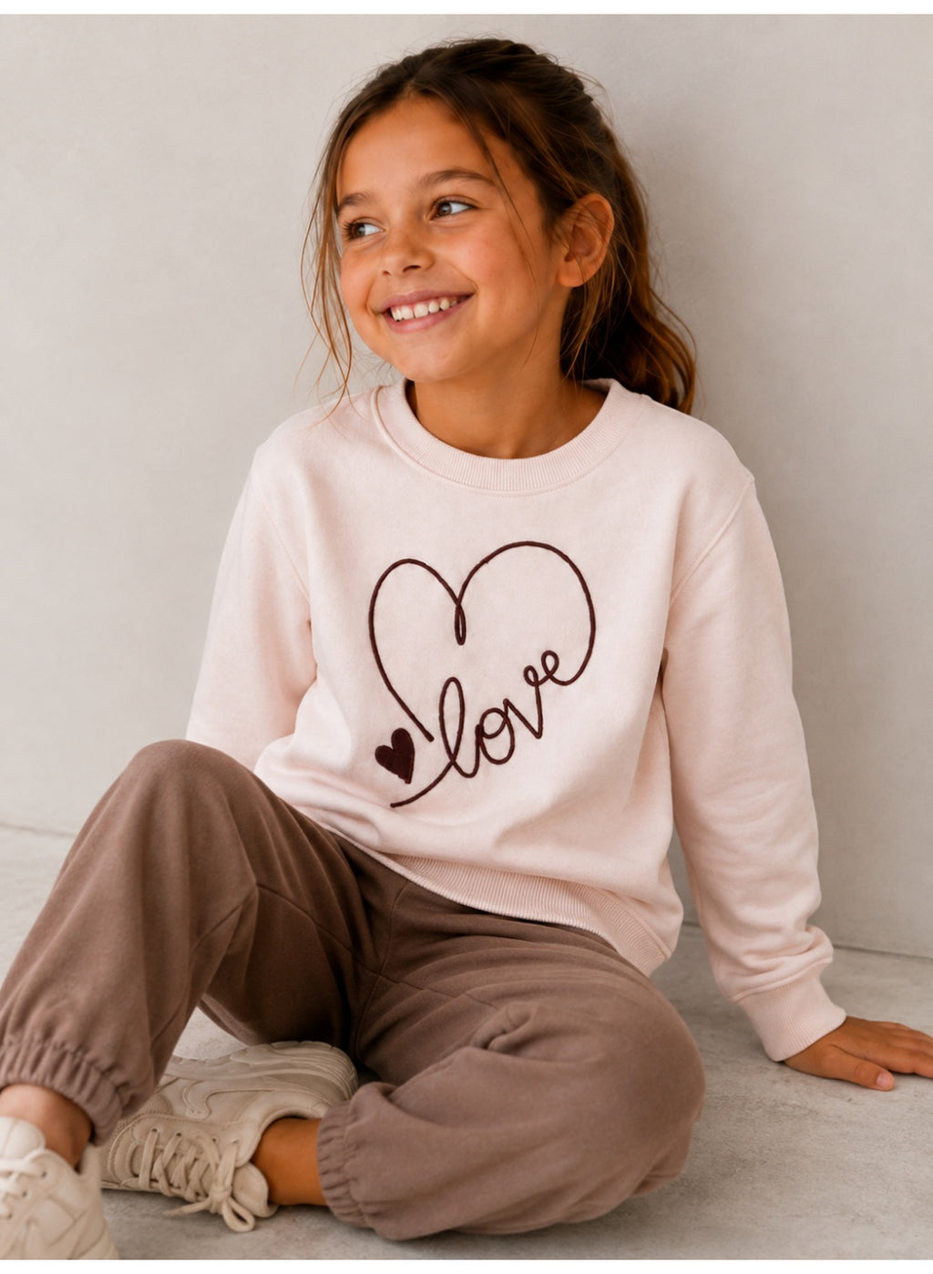 Girls Heart Graphic Pullover